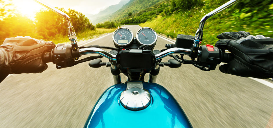 découvrez l'assurance moto maaf, une protection complète et adaptée à vos besoins. profitez de garanties sur mesure, d'une assistance 24h/24 et d'un service client réactif pour rouler en toute sérénité.