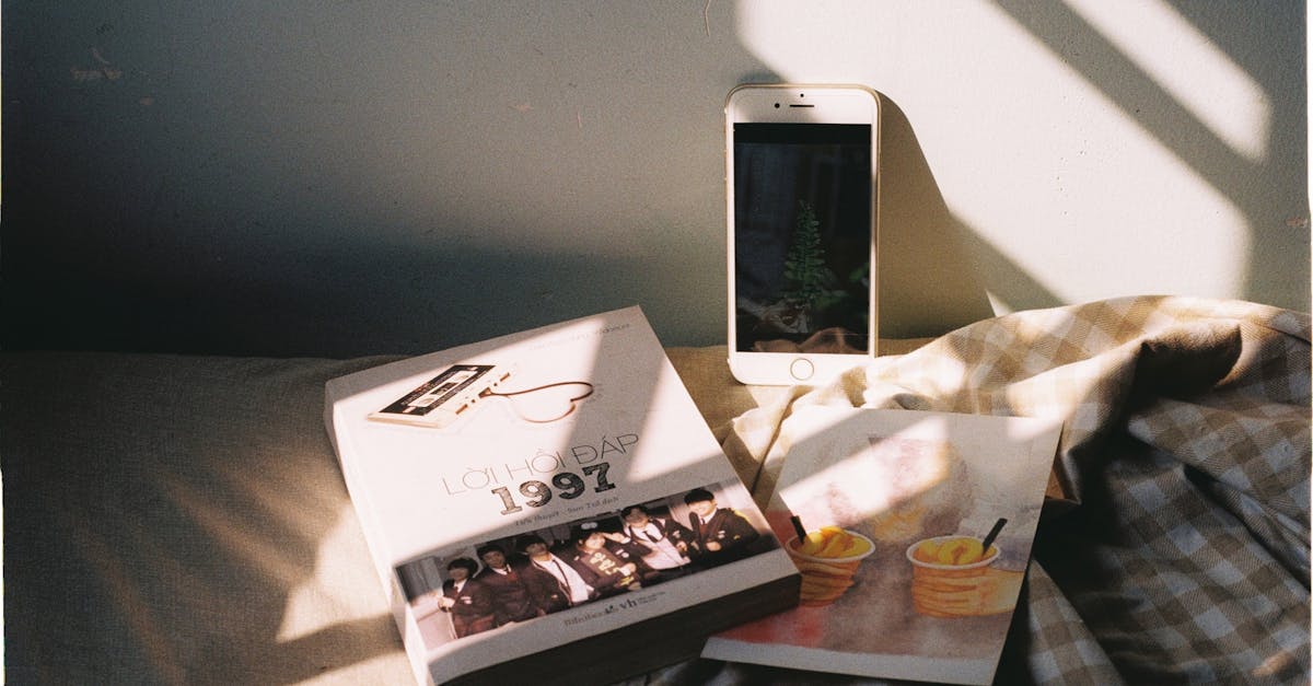 protégez votre smartphone avec style grâce à notre large sélection de coques spécialement conçues. alliant esthétique et robustesse, nos couvertures offrent une protection optimale contre les chocs et les rayures tout en mettant en valeur le design de votre appareil.