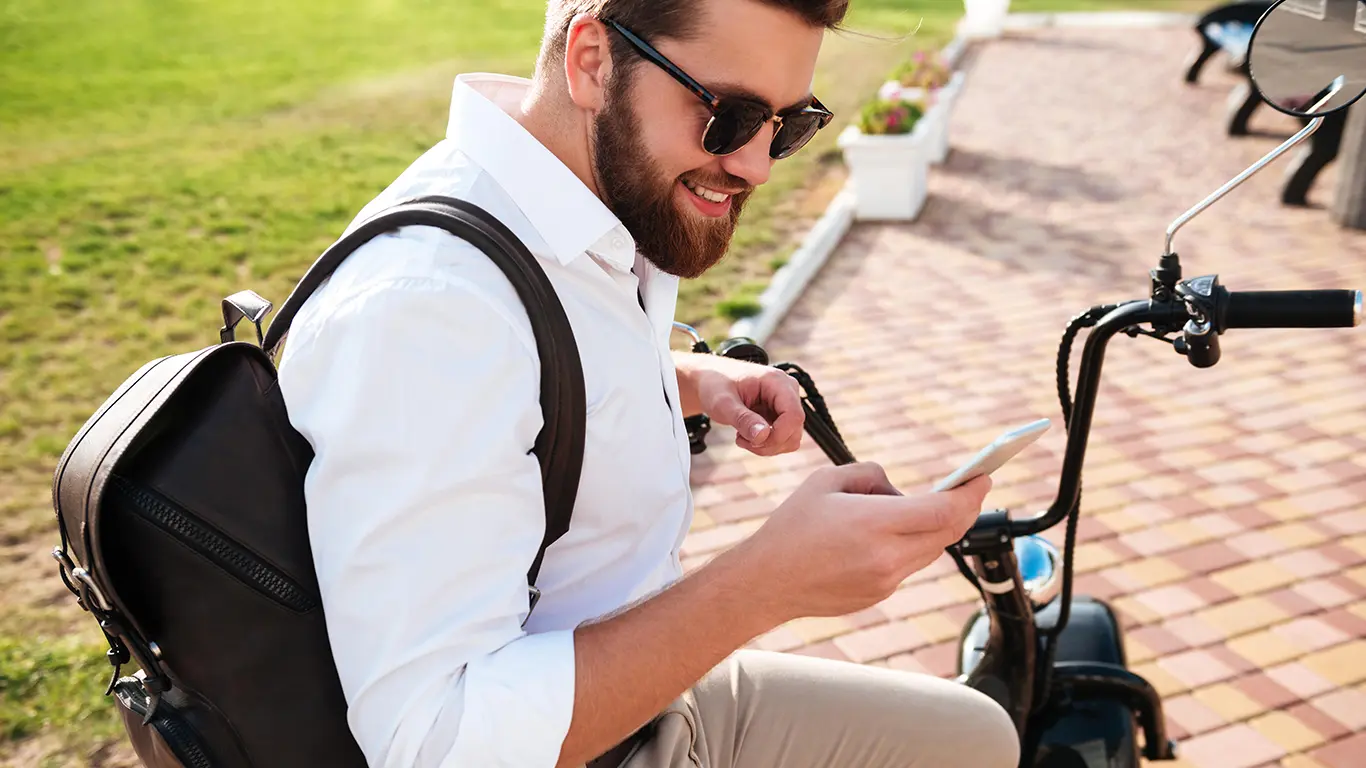 souscrivez facilement votre assurance moto en ligne et protégez votre véhicule en quelques clics. comparez les offres, choisissez la couverture adaptée à vos besoins et bénéficiez d'un service rapide et efficace.