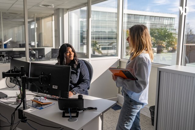 découvrez l'histoire fascinante d'amv mérignac et les services variés qu'elle propose. plongez dans son patrimoine et explorez ses solutions adaptées à vos besoins en matière d'assurance.