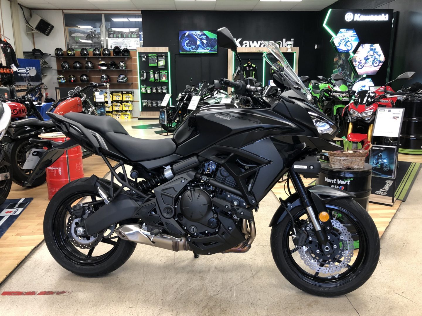 découvrez l'assurance moto sg, une protection complète pour votre deux-roues. profitez de garanties sur-mesure et d'un service client à l'écoute, pour rouler en toute sérénité. comparez nos offres et choisissez la couverture qui vous convient le mieux.