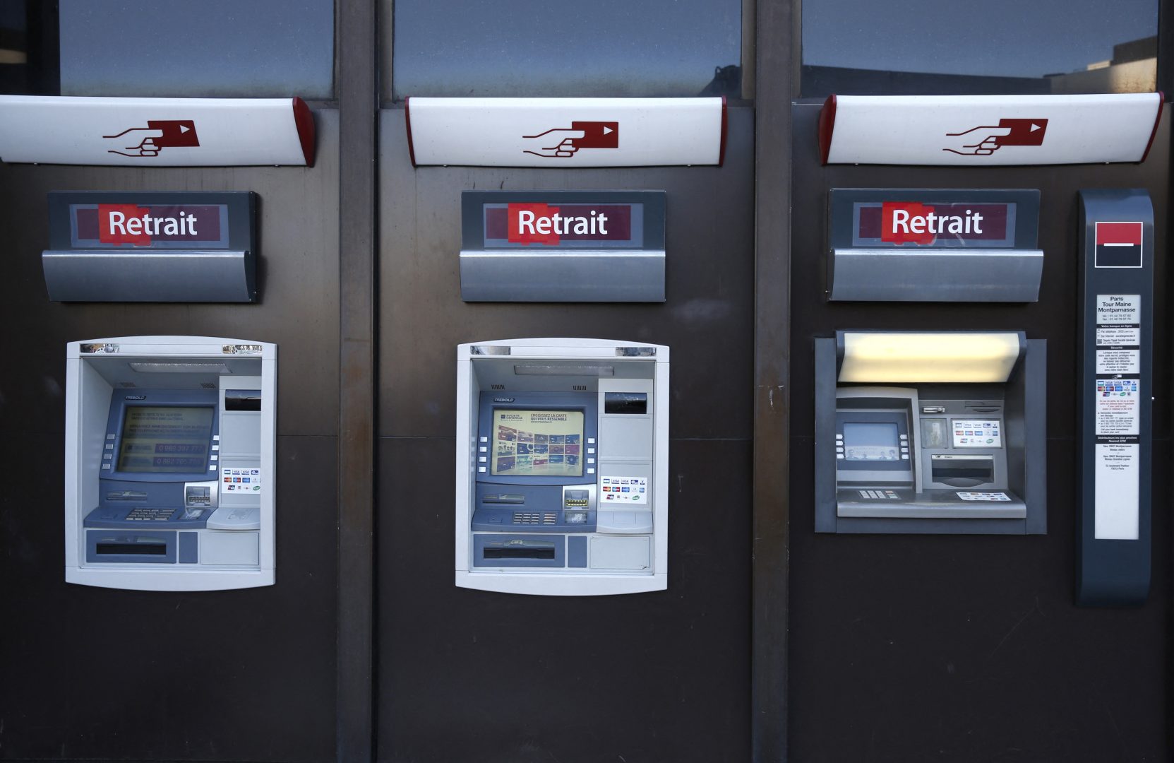 découvrez les services bancaires variés de société générale, adaptés à vos besoins financiers. profitez de solutions innovantes pour la gestion de vos comptes, épargne et crédits, et bénéficiez d'une expertise au service de votre succès.