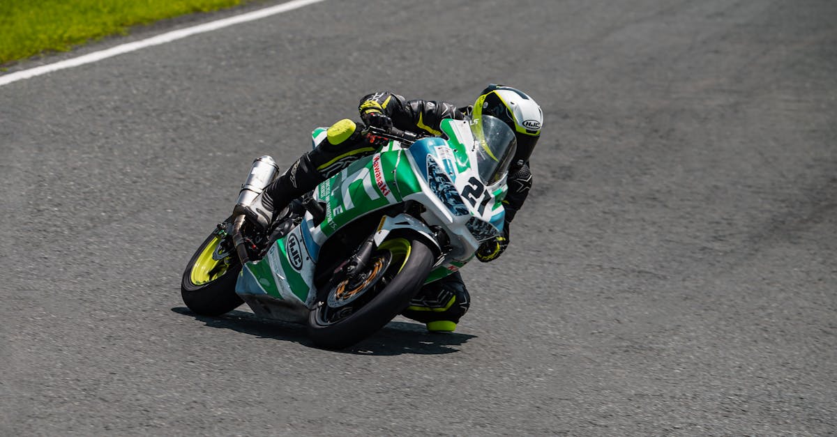 accédez à votre espace personnel dédié aux motards avec notre mutuelle. gérez vos contrats, consultez vos remboursements et profitez d'offres exclusives adaptées à vos besoins. simplifiez la gestion de votre assurance moto en quelques clics.