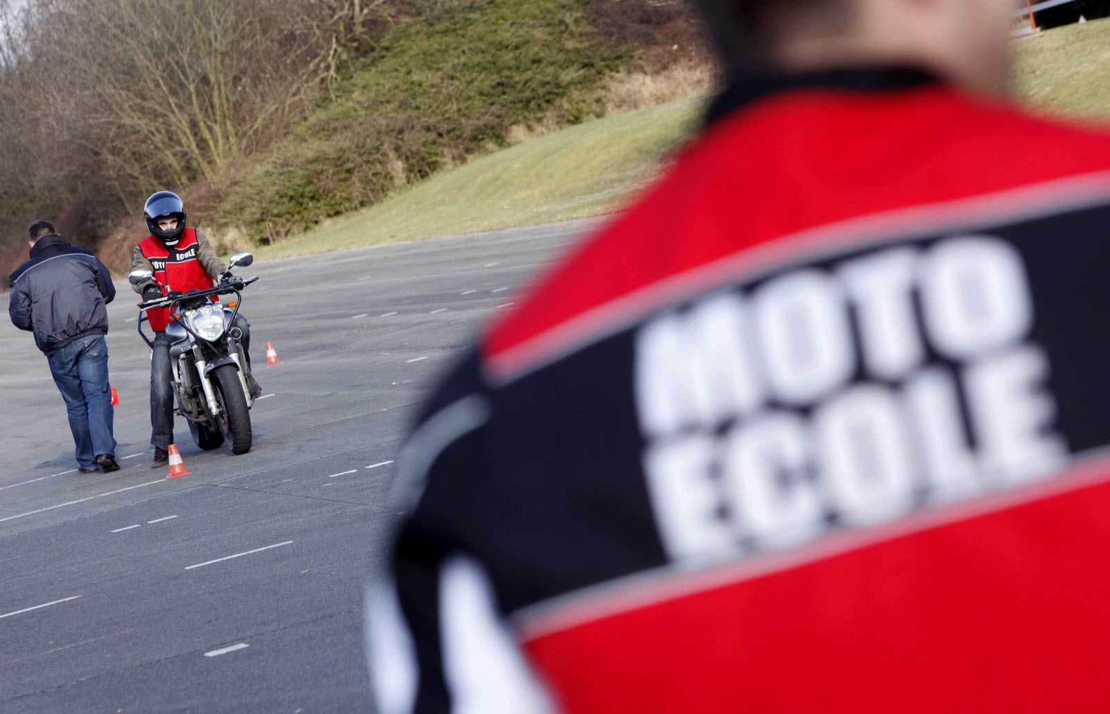 découvrez notre sélection de motos sportives économiques alliant performance et budget maîtrisé. idéales pour les passionnés de vitesse et de sensations fortes, ces machines offrent un excellent rapport qualité-prix tout en garantissant une conduite agréable et dynamique.